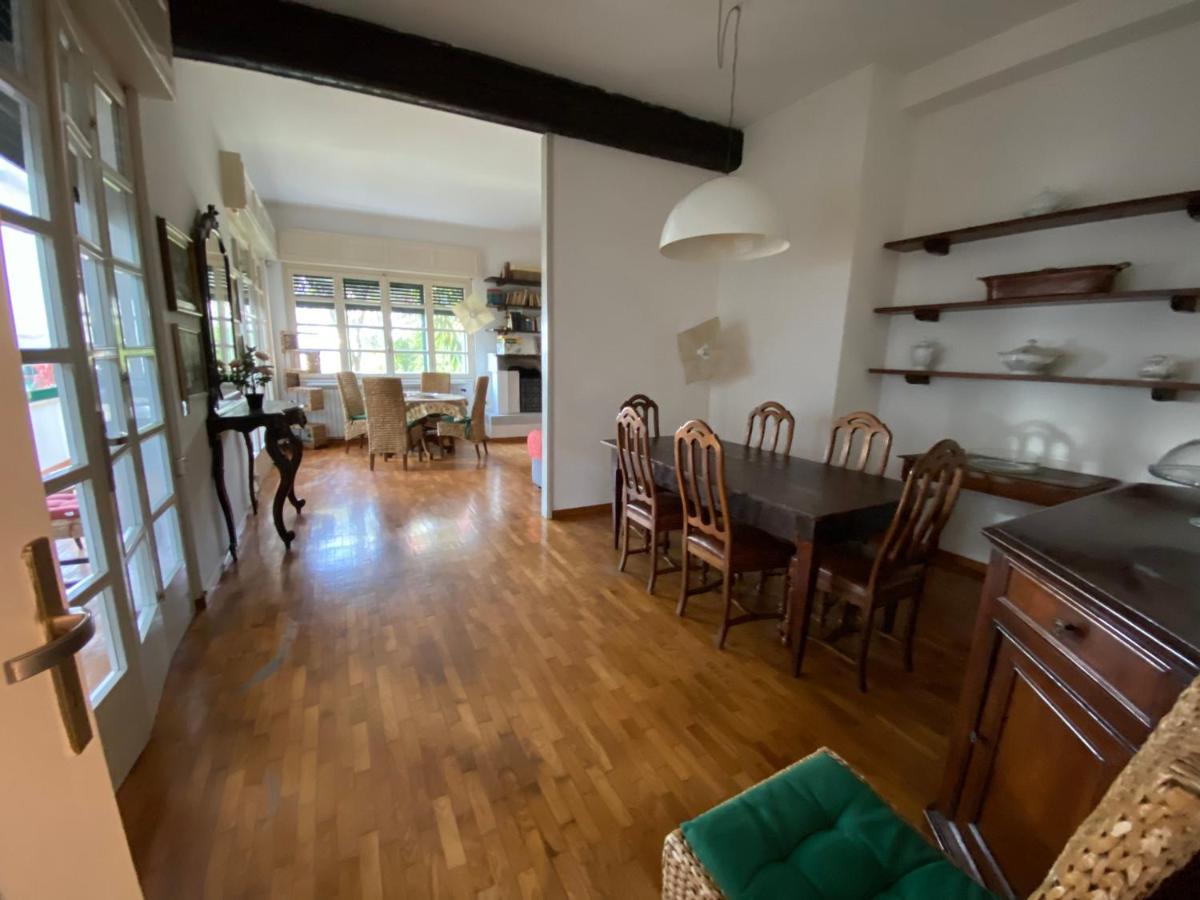 Casa Vacanze Gabbianella Villa Con Giardino Lungolago Maderno Toscolano Maderno Luaran gambar