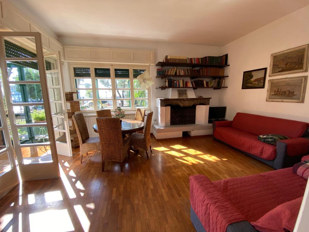 Casa Vacanze Gabbianella Villa Con Giardino Lungolago Maderno Toscolano Maderno Luaran gambar