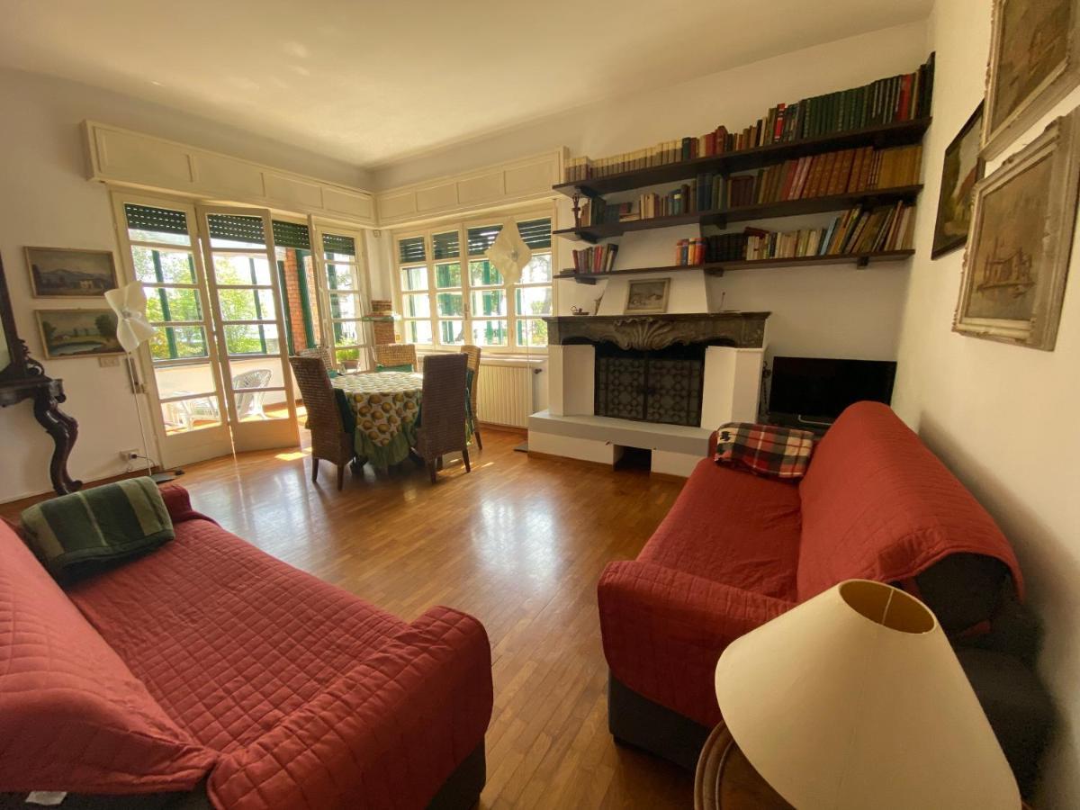 Casa Vacanze Gabbianella Villa Con Giardino Lungolago Maderno Toscolano Maderno Luaran gambar